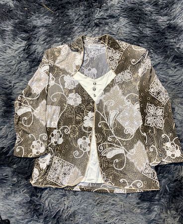 ENIGMA Brown and White Floral Blazer