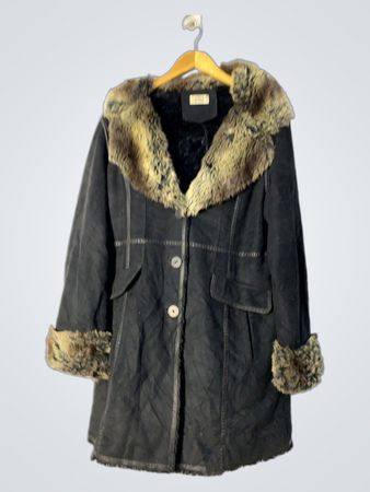 VILLA BLEUE Black Faux Fur Trimmed Coat