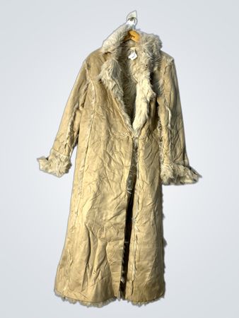 Beige faux fur trim long coat