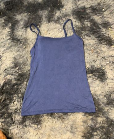 Blaues Tanktop