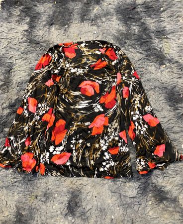 Langarm-Bluse mit Blumenmuster