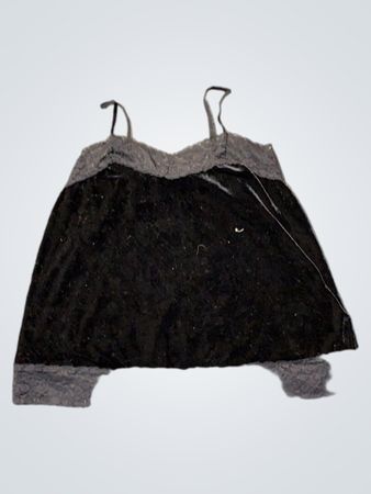 Schwarzes Spitzenbesatz-Cami