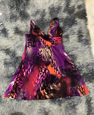 Ärmelloses V-Ausschnittkleid für Damen