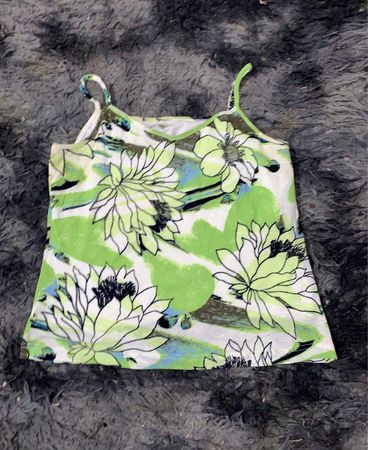 Frauen Tanktop mit Blumendruck