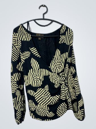 FENN WRIGHT MANSON Black and Beige Print Wrap Top