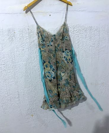 Women's floral print slip dress