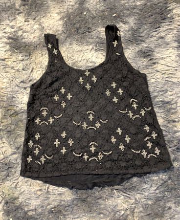 Schwarzes Perlen-Tanktop