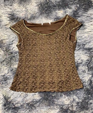 Braunes Spitzenträgershirt