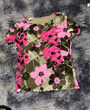 Floral Print Lettuce Hem Top