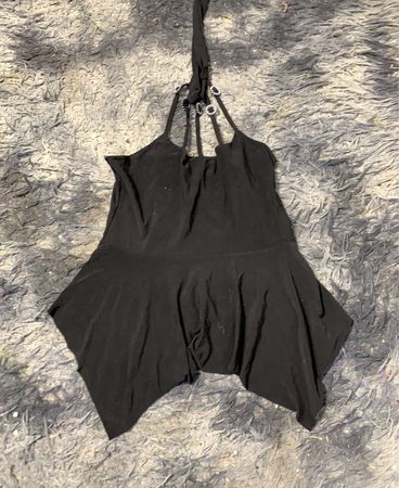 Schwarzes Trägershirt