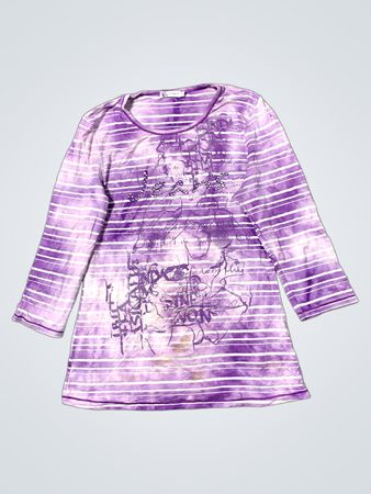 Lila Batik Langarmshirt mit Grafikdruck