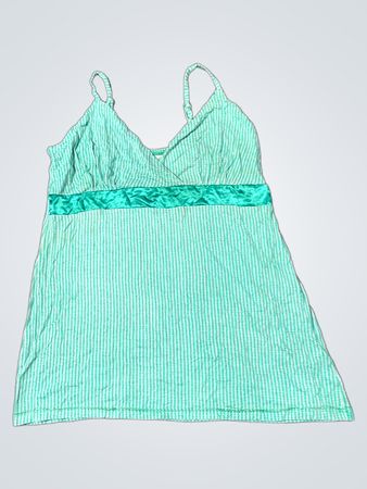 Grünes Karomuster und gestreiftes Mini-Kleid