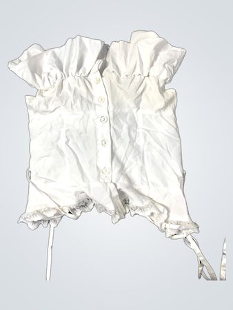 Weißes Rüschenshirt mit Knopfleiste und Schnürung hinten