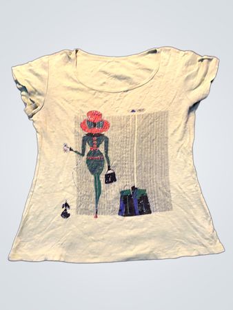 Grünes T-Shirt mit Frauen Grafik