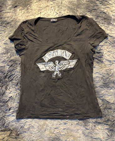 Schwarzes T-Shirt mit Adler Grafik
