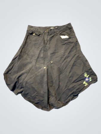 Dunkelgrauer Rock mit floralem Stickerei