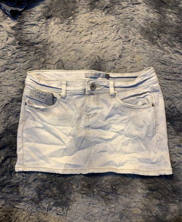 SEXY Damen Minirock aus leichtem Denim mit Nieten