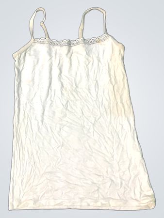 Weiße Spaghetti-Top mit Spitze