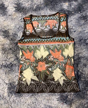 Durchsichtiges ärmelloses Tanktop mit Blumenmuster