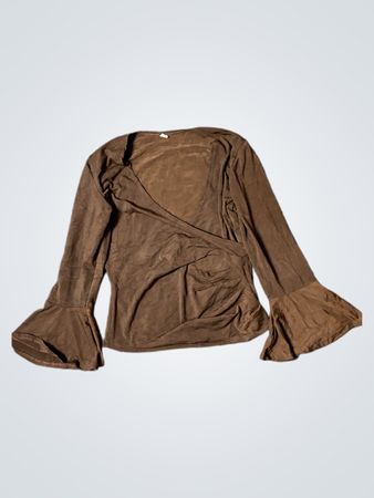 Braune Wickelbluse mit Glockenärmeln