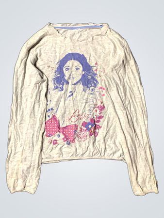 Graues Langarmshirt mit Grafikdruck
