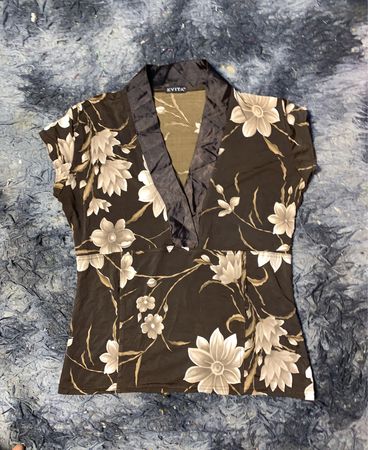KVITA Floral Print V-Ausschnitt Oberteil