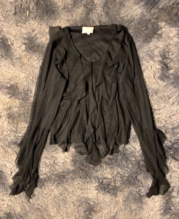 authentischer Stil schwarzes gerafftes Langarmoberteil