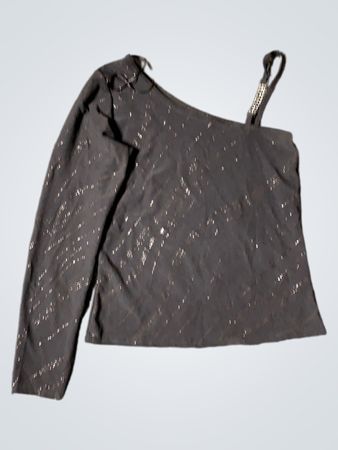 Schwarzes One-Shoulder-Top mit funkelnden Details