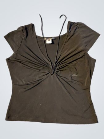 SUZANNE TAYLOR Schwarzes gerafftes Oberteil mit Vorderseite