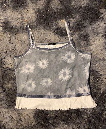 BASIC NOUVEAU Damen Tie-Dye Floral Print Mesh Cami Top