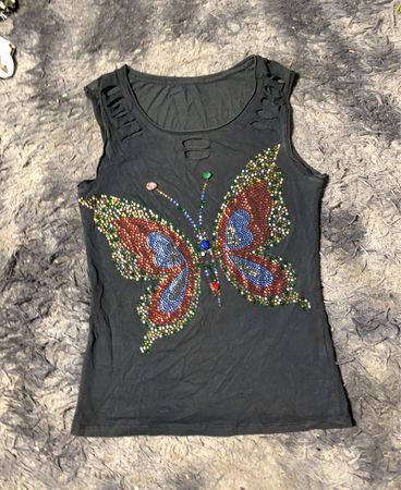 Schwarzes Tanktop mit Strass-Schmetterling