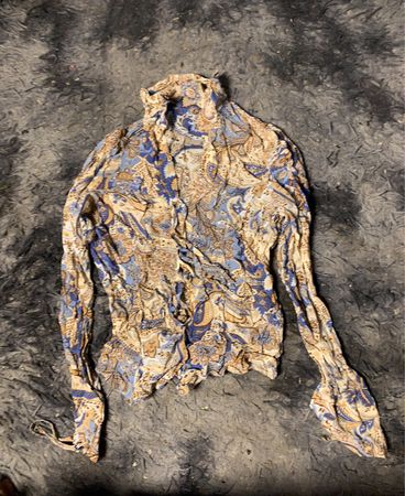 Paisley-Print-Mockneck-Bluse