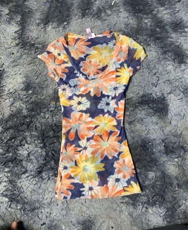 Durchsichtiges Blumendruck-Minikleid