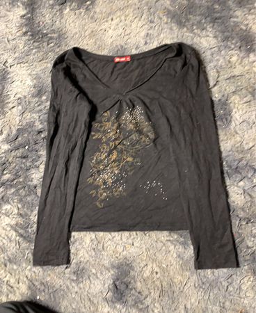 Rocawear Schwarzes Langarmhemd mit verziertem Vorderteil