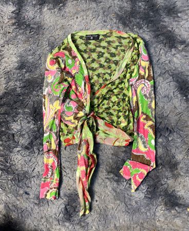 One Step Knotenfront-Cardigan