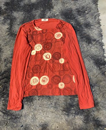 Maison Margiela Rote Zirkuläre Druck Langarmtop