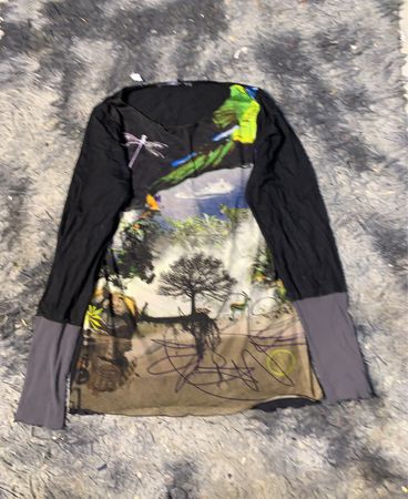 Langarm-Graphic-T-Shirt