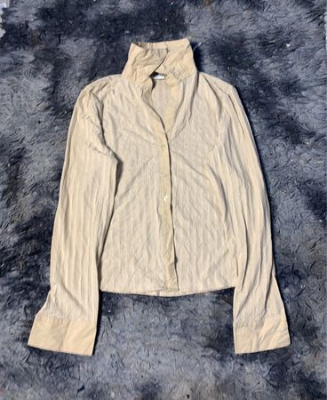 Beige Langarm Hemd mit Knopfleiste