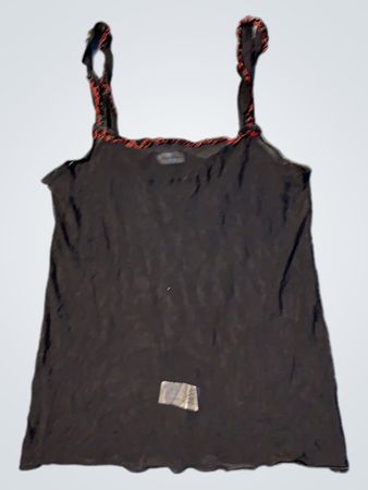 Schwarzes Tanktop mit rotem Besatz