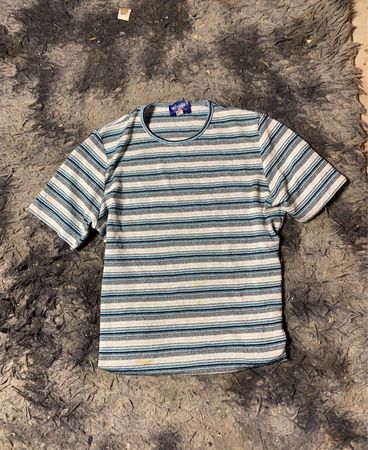 Gestreiftes T-Shirt