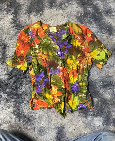Betty Barclay Damen Bluse mit floralem Druck und Knopfleiste