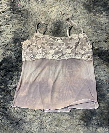 Durchsichtiger Spitzenbesatz-Cami