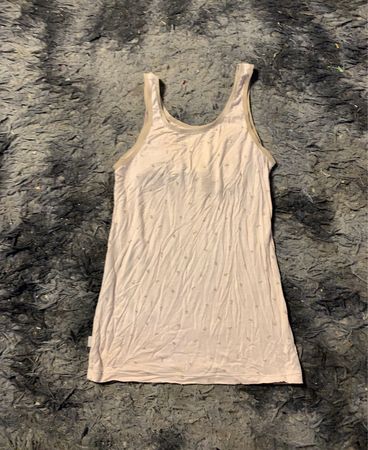 Rosa Tanktop mit kleinem Muster