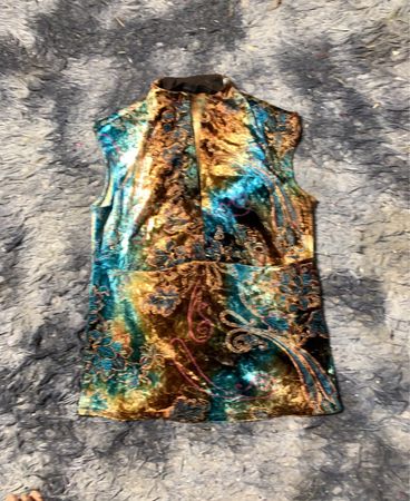Ärmelloses Samt-Burnout-Top mit Paisley-Print