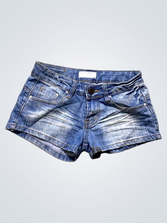 MONDAY LUXURY DENIM Damen Denim-Shorts