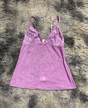 Lila Babydoll-Oberteil