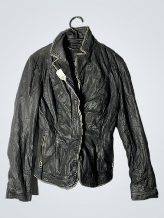 Veste en cuir noir