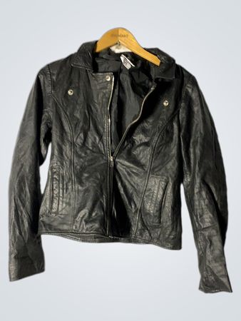 Schwarze Kunstlederjacke