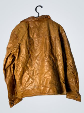 Braune Lederjacke