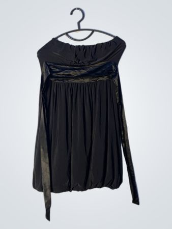 „Under Cover Clothing Schwarzes strapless Kleid“